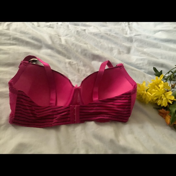 Woman’s hot pink strip Demi Full coverage Bra - Picture 5 of 13
